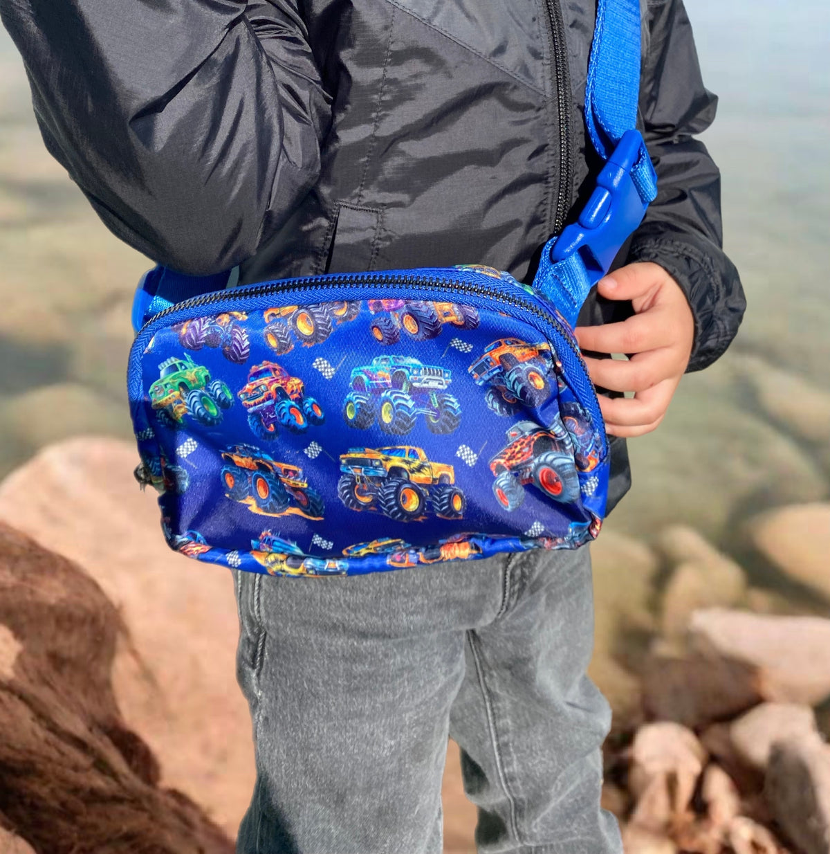 CREWBAG (Cross-body Strap, 5 Pocket Design)